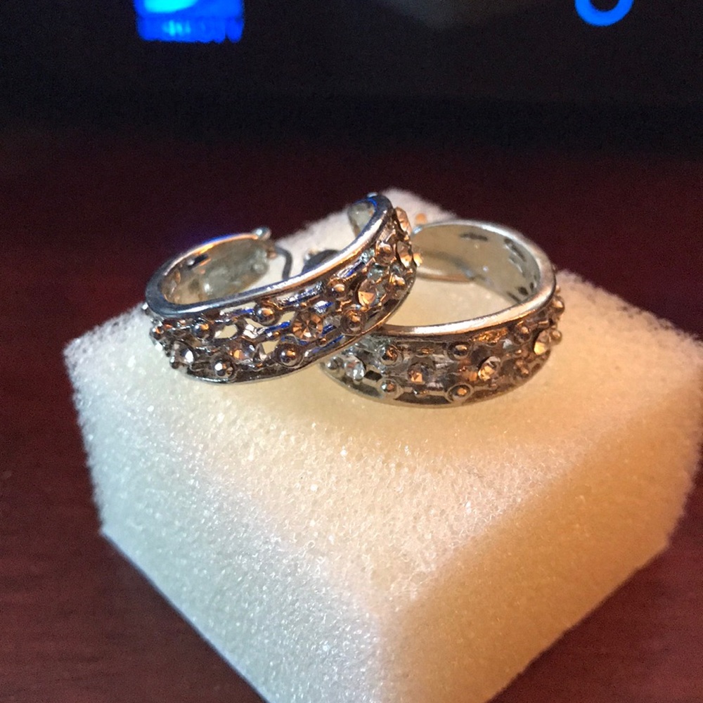 Small silver hoop earrings